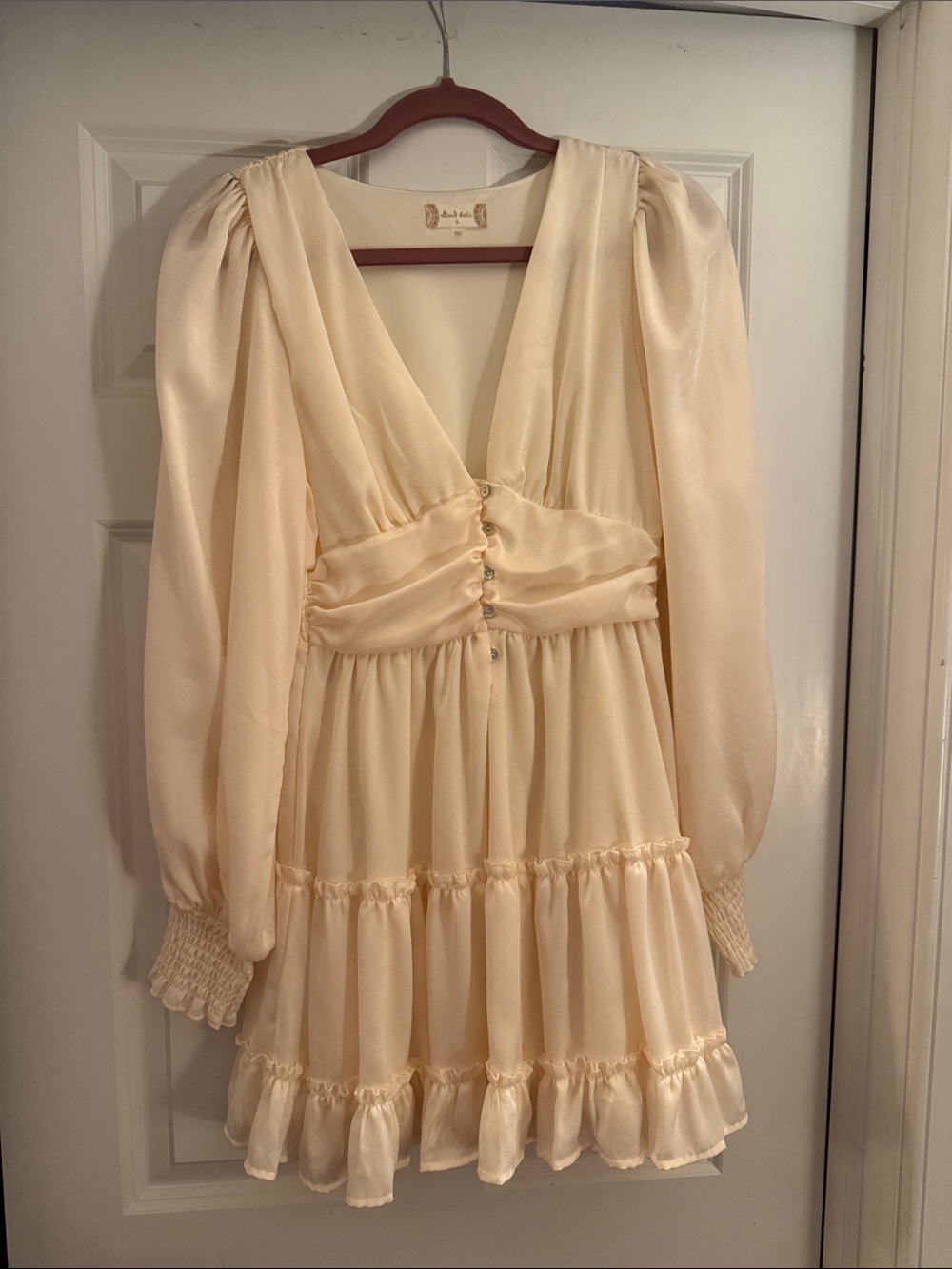 Altar’d State Women’s Cream Long-Sleeve Tiered Ruffle Dress